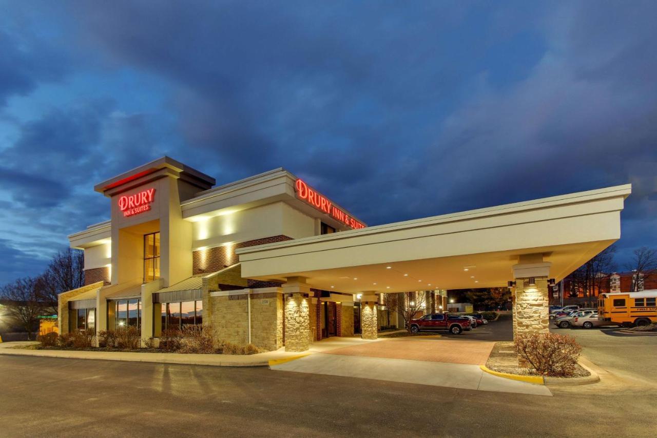 Drury Inn & Suites พ็อพลาร์บลัฟ ภายนอก รูปภาพ